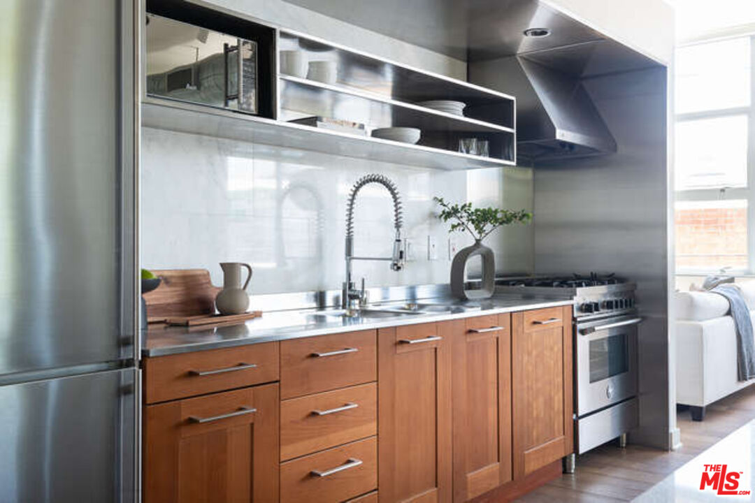 4080 Glencoe Ave Unit: 226