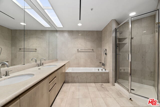 10490 Wilshire Blvd Unit: 1205