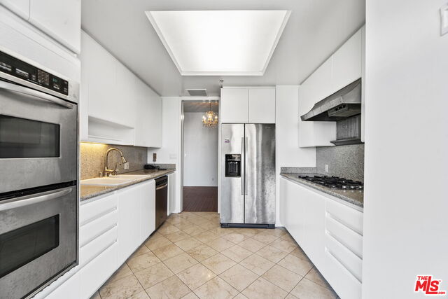 10490 Wilshire Blvd Unit: 1205