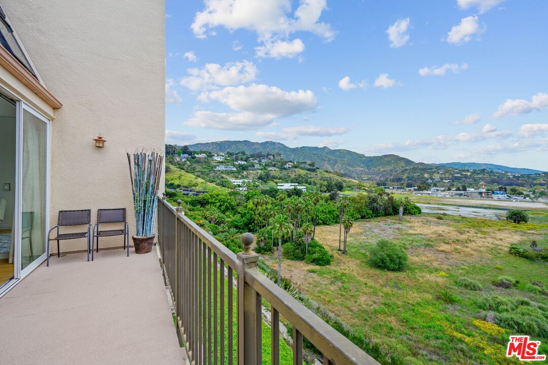 23901 Civic Center Way Unit: 374