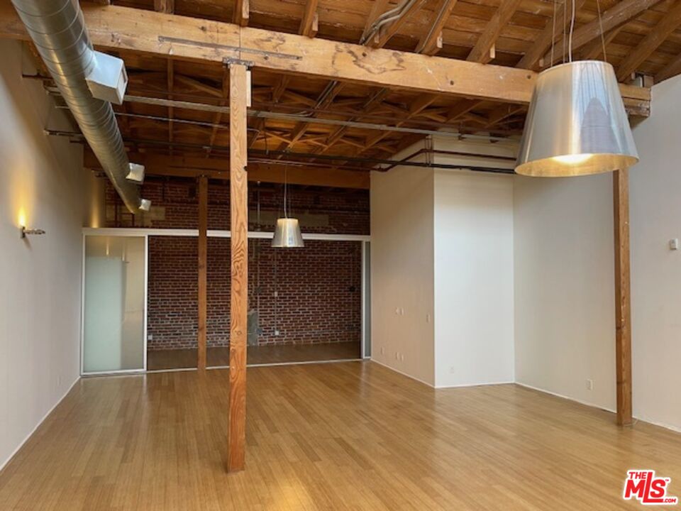 500 MOLINO ST Unit: 309