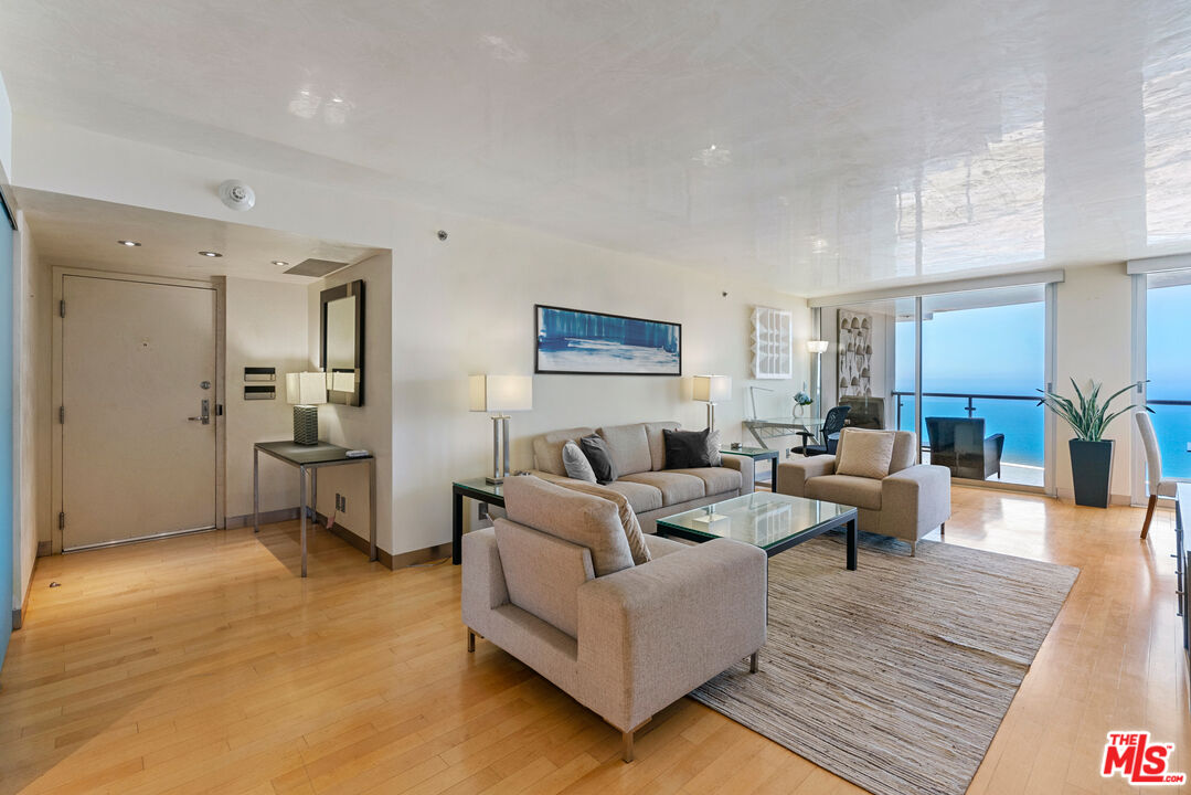 201 Ocean Ave Unit: 1809P