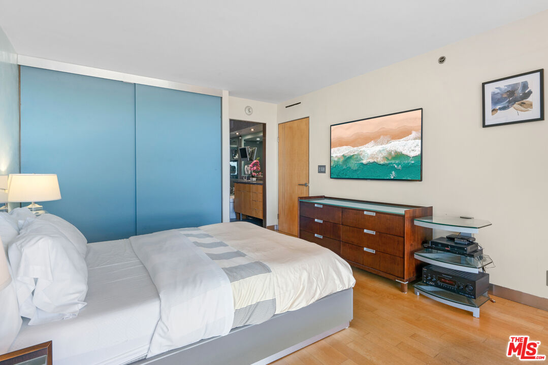 201 Ocean Ave Unit: 1809P