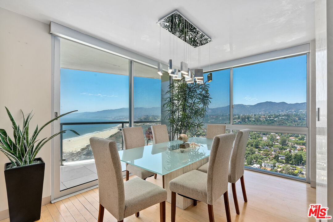 201 Ocean Ave Unit: 1809P