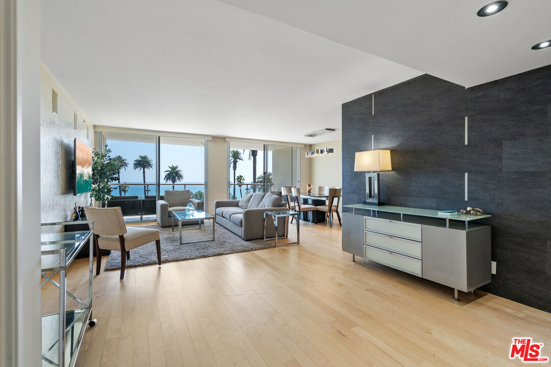 201 Ocean Ave Unit: 508B