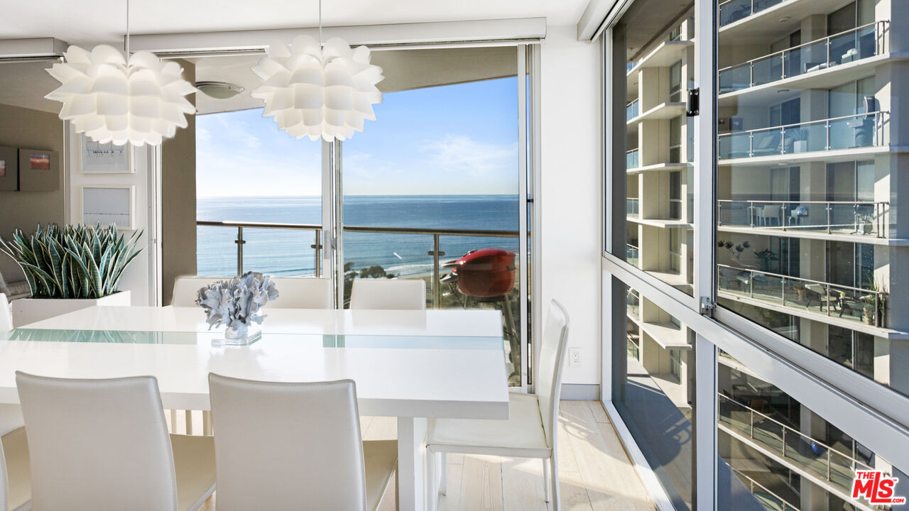 201 OCEAN AVE Unit: 1504B