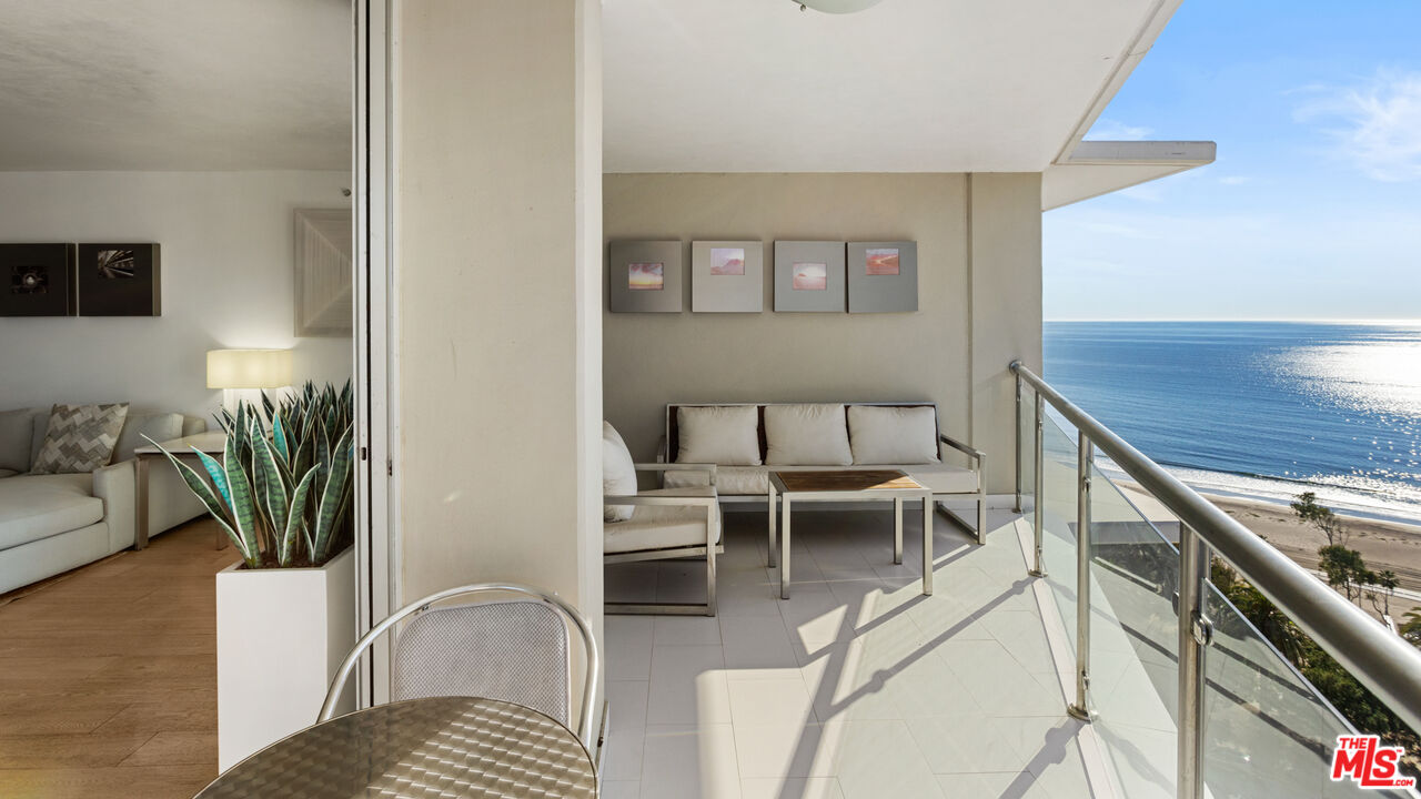 201 OCEAN AVE Unit: 1504B