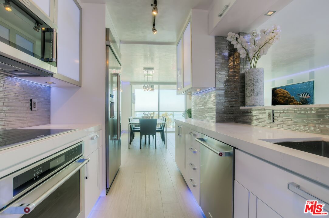 201 Ocean Ave Unit: 803B