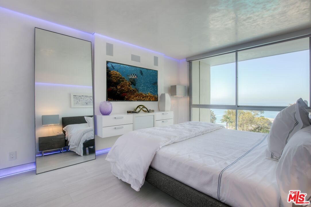 201 Ocean Ave Unit: 803B