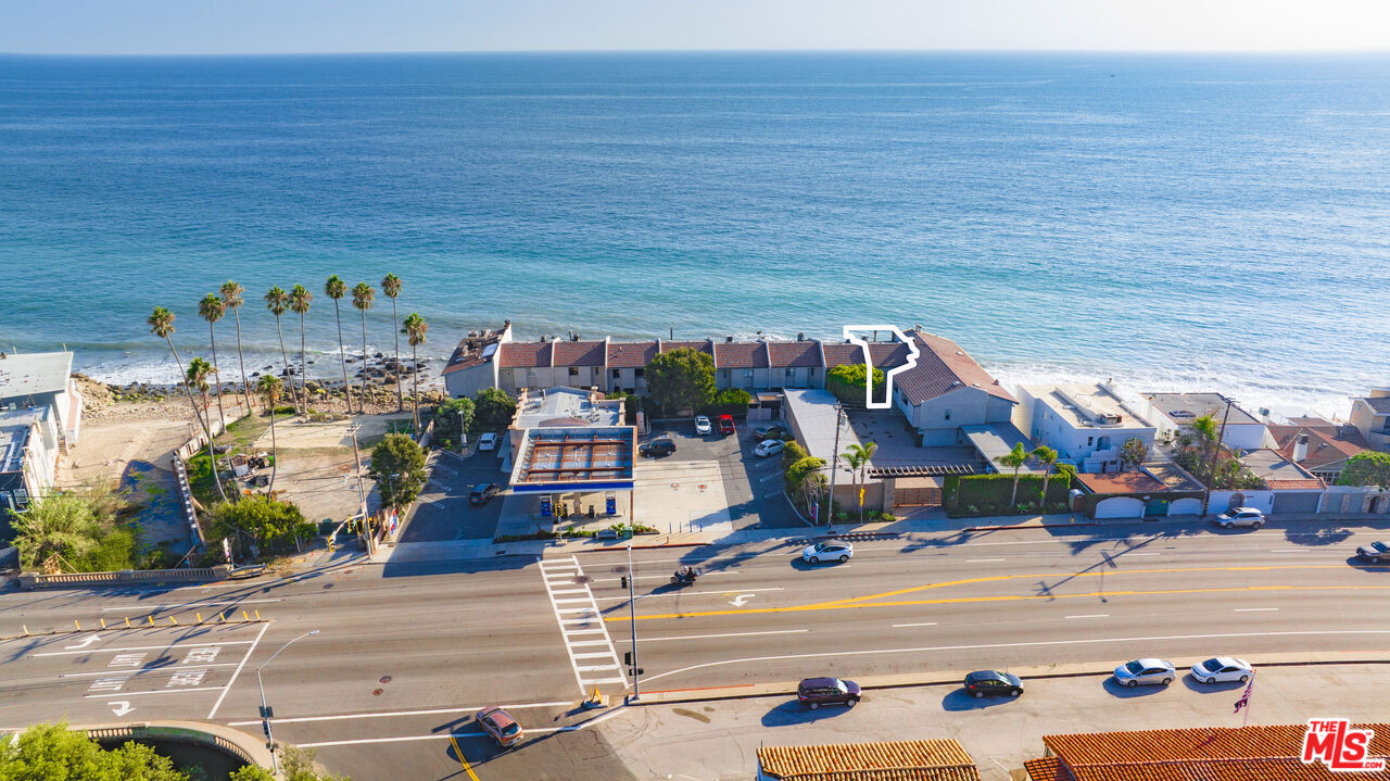 21224 Pacific Coast Hwy