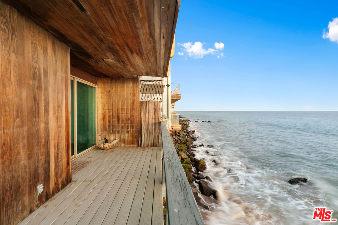 21224 Pacific Coast Hwy