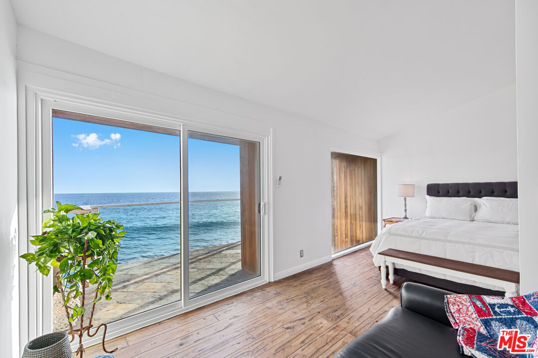 21224 Pacific Coast Hwy