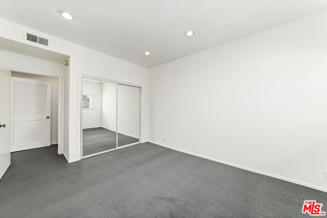 317 S Holt Ave Unit: 7