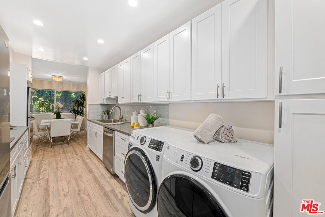 1015 N Kings Rd Unit: 113