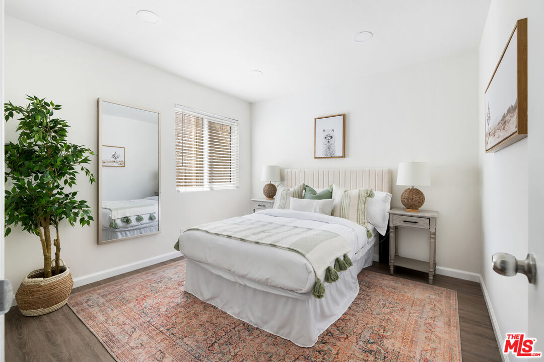 2452 Chelsea Pl Unit: G