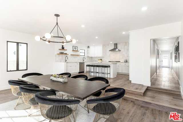 261 S Orange Dr Unit: 261