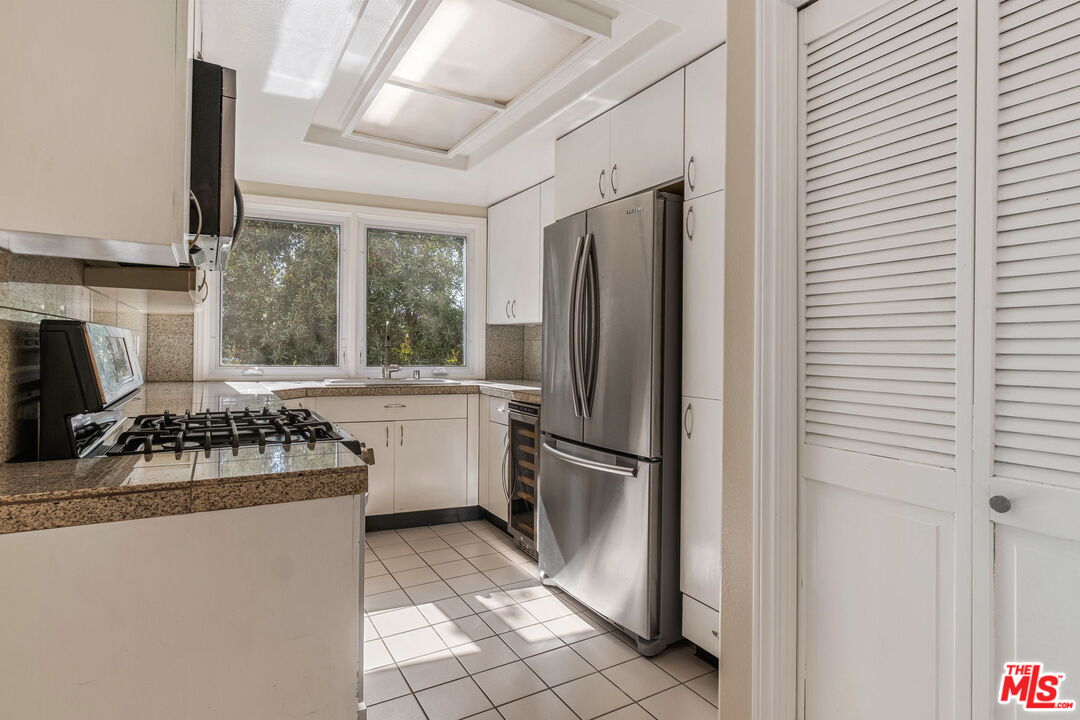 16040 W SUNSET Unit: 307