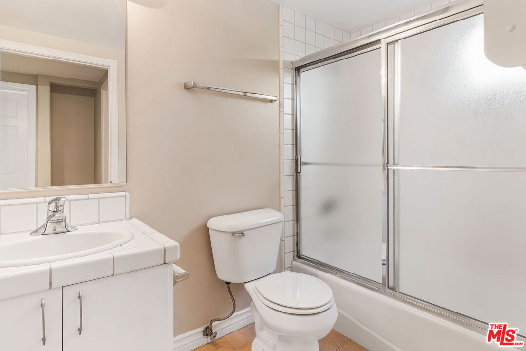 16040 W SUNSET Unit: 307