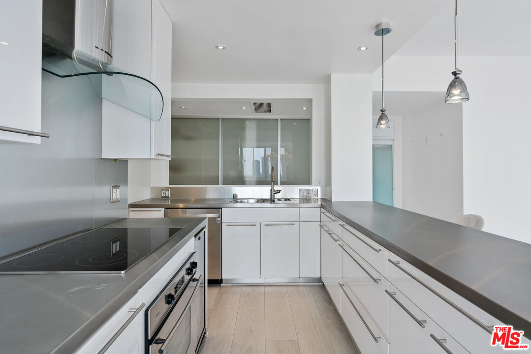 10433 Wilshire Blvd Unit: 601