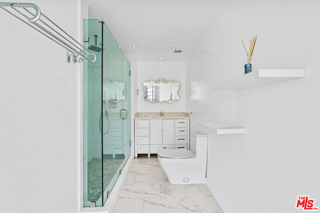 10433 Wilshire Blvd Unit: 601