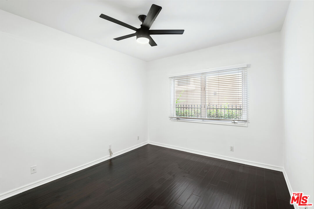 435 Arnaz Dr Unit: 104