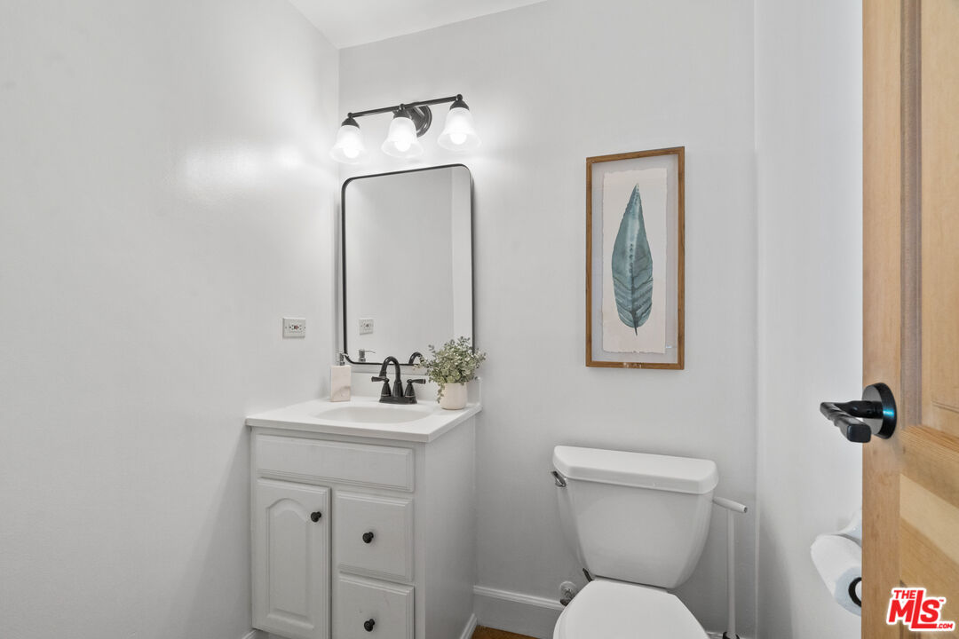 4601 Inglewood Blvd Unit: 1