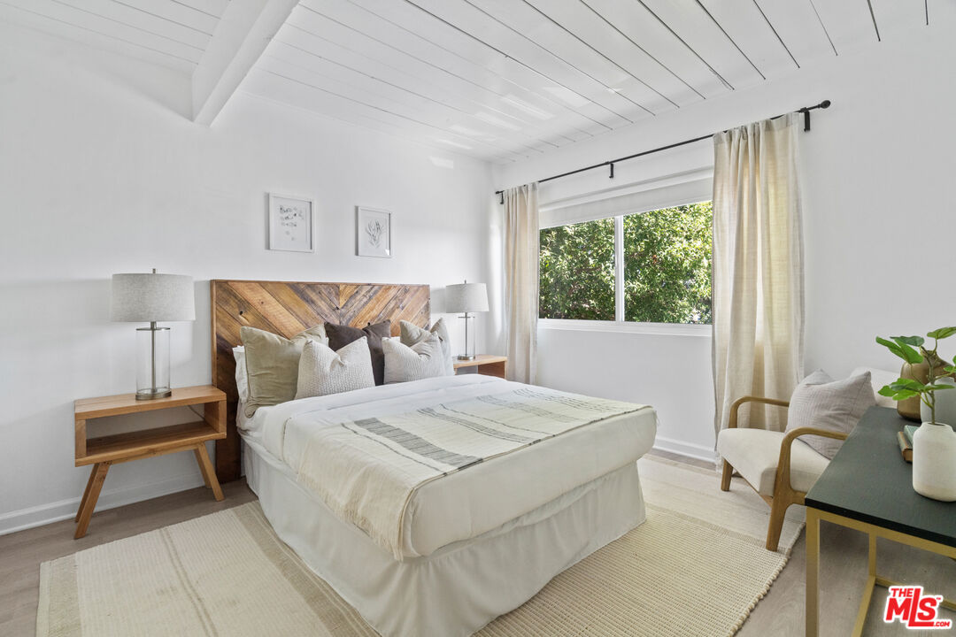 4601 Inglewood Blvd Unit: 1