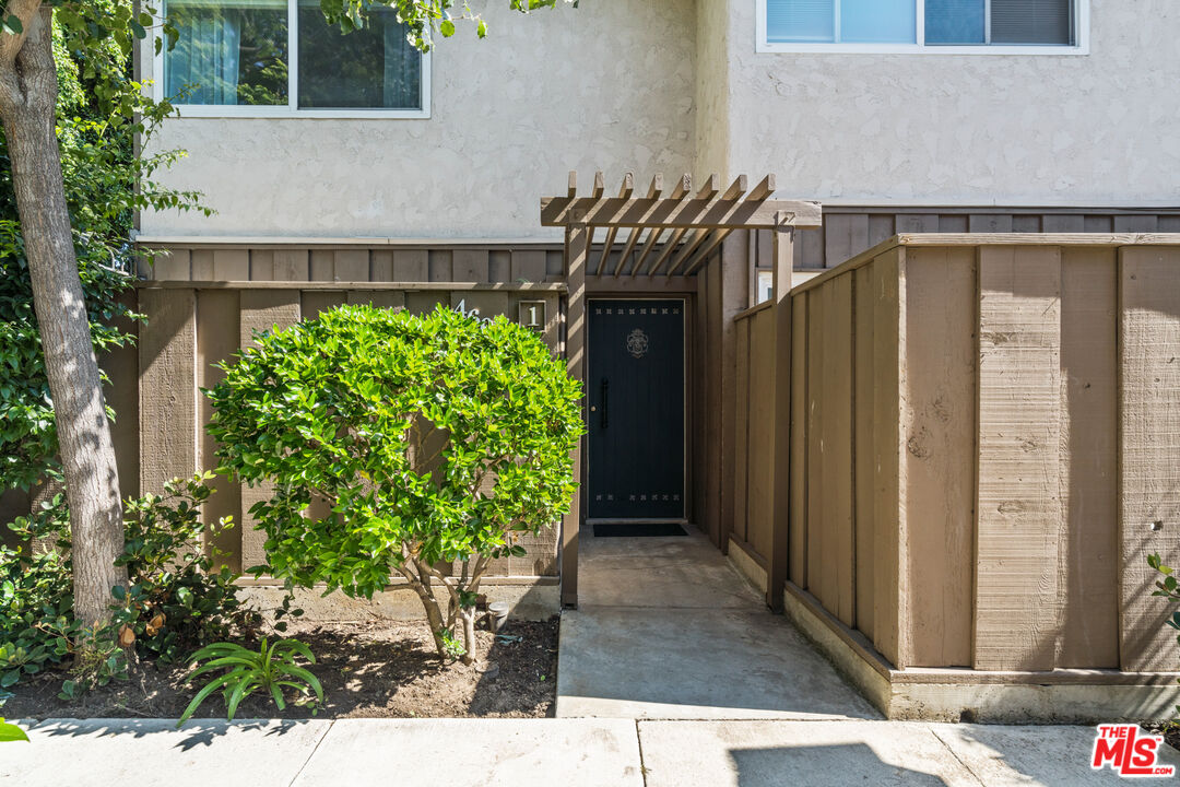 4601 Inglewood Blvd Unit: 1