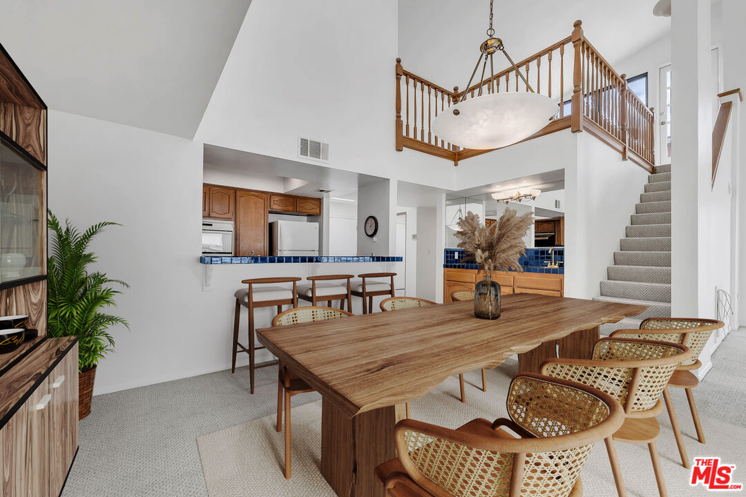 1740 Malcolm Ave Unit: 303