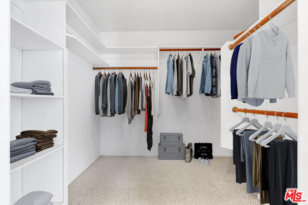 1740 Malcolm Ave Unit: 303