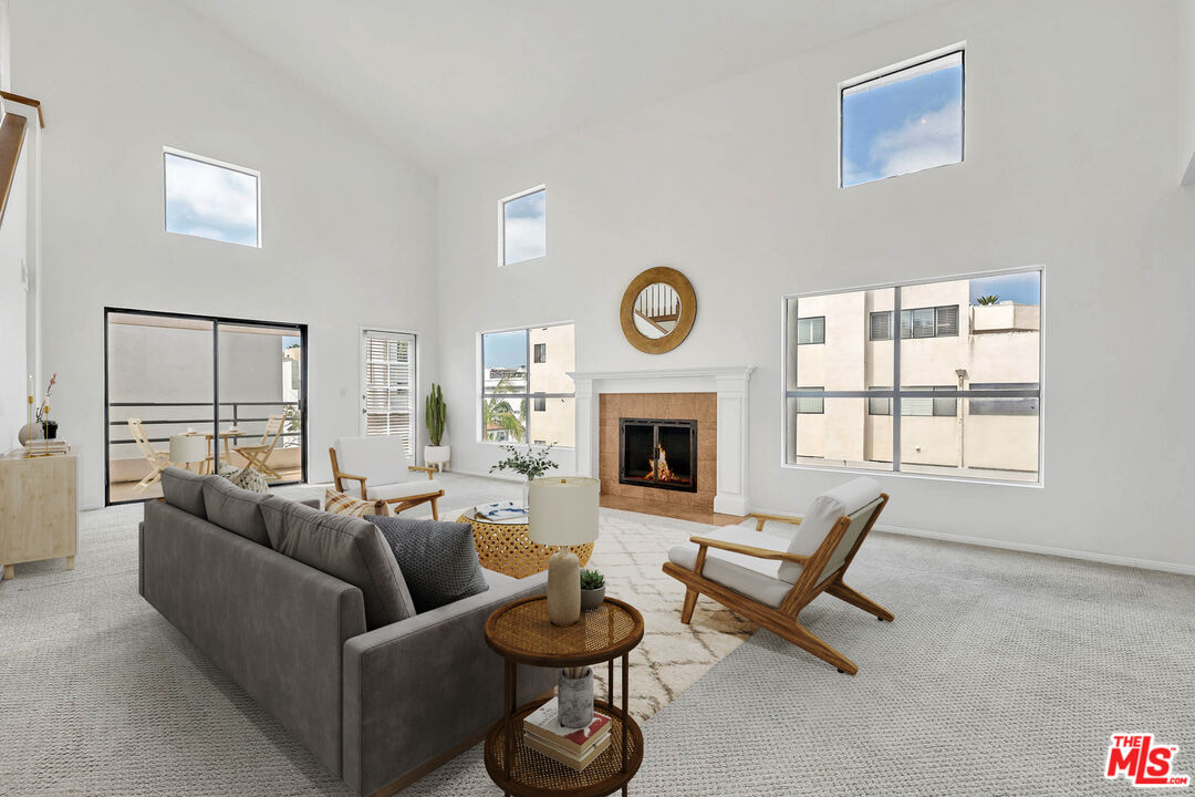 1740 Malcolm Ave Unit: 303