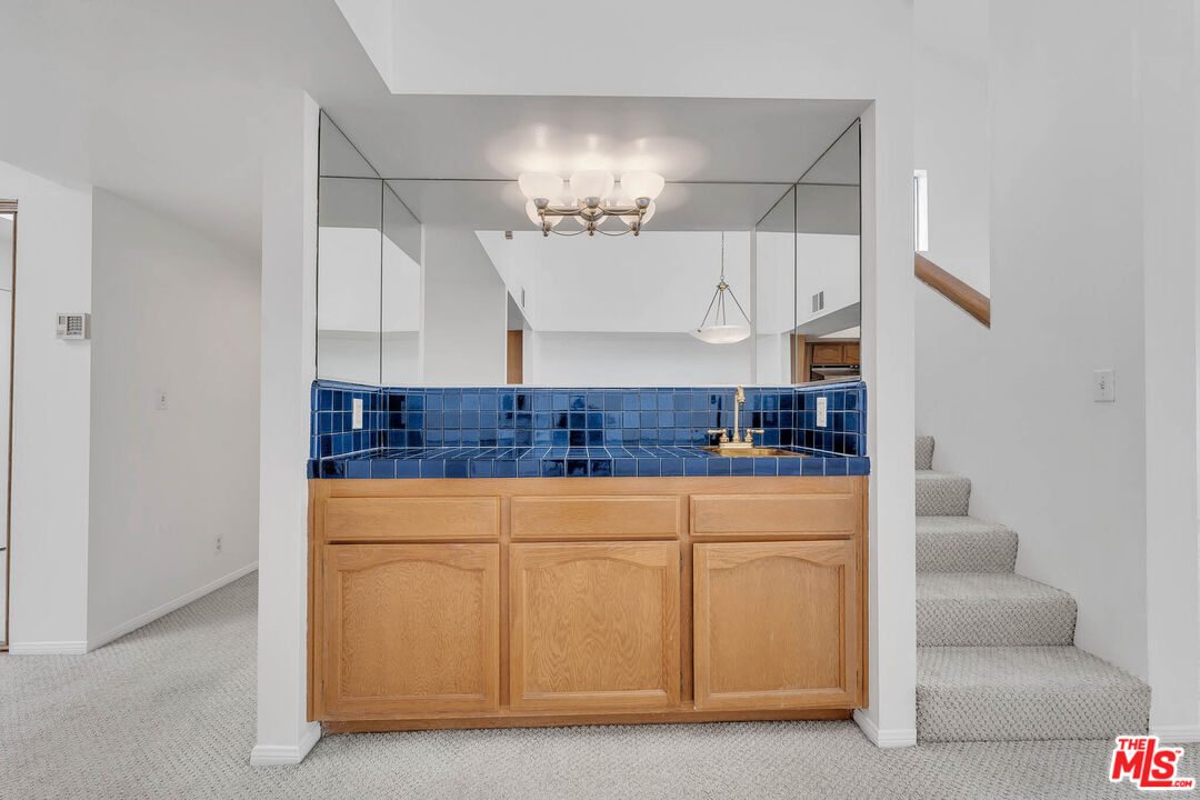 1740 Malcolm Ave Unit: 303