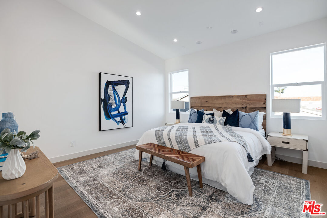 2010 Plant Ave Unit: B