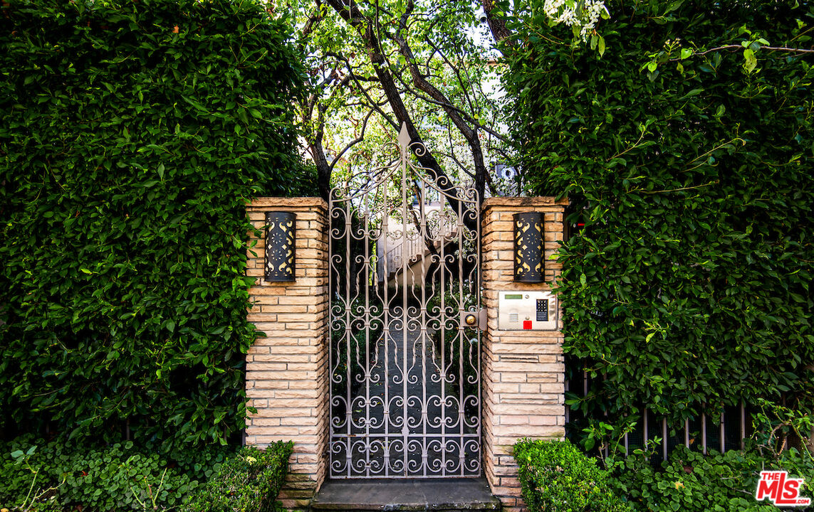 148 S Peck DR Unit: 6