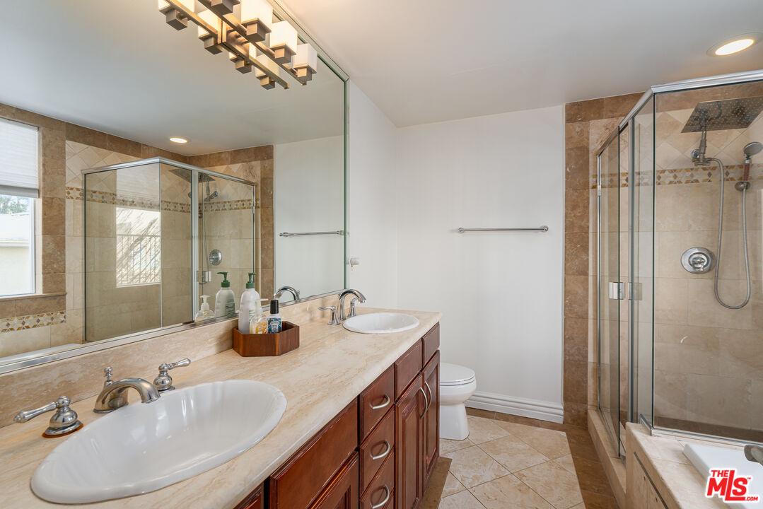 1732 Stoner Ave Unit: 102