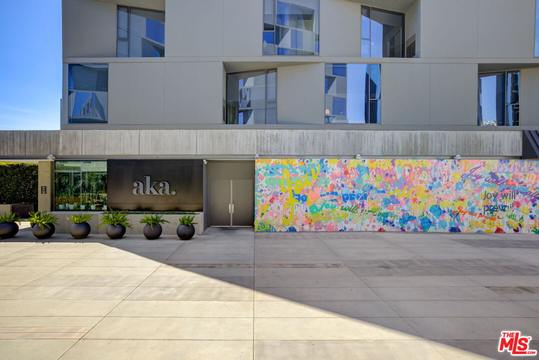 8500 W Sunset Unit: E602