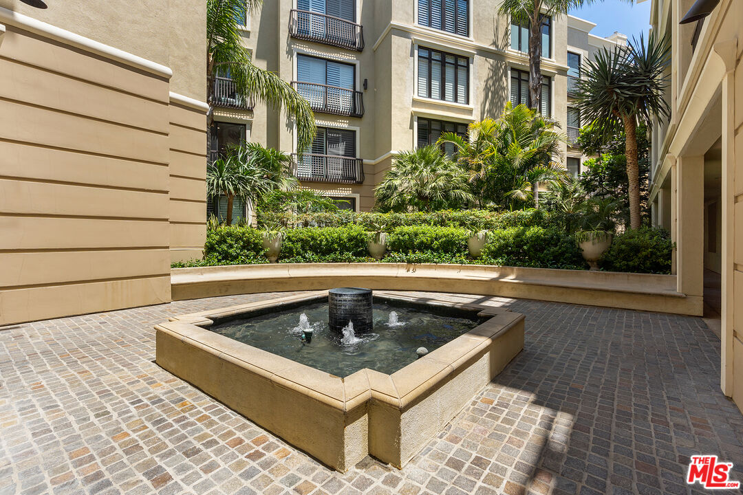 11847 Gorham Ave Unit: 214