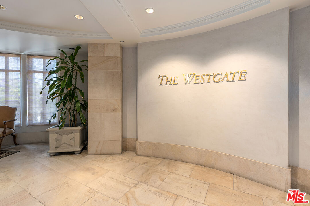 11847 Gorham Ave Unit: 214