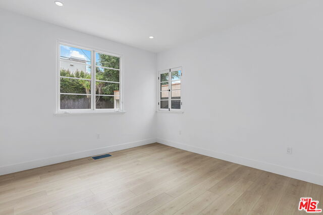 6206 Orange St Unit: 1/2