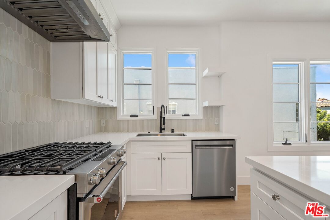 6208 Orange St Unit: 1/2