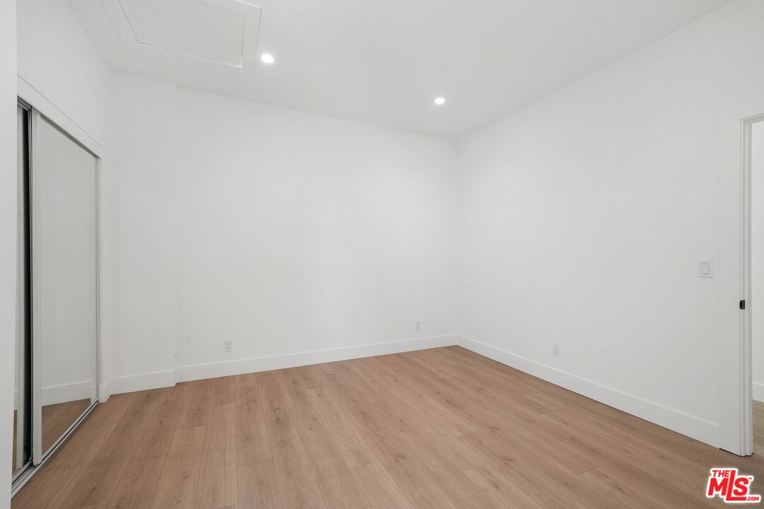 6208 Orange St Unit: 1/2