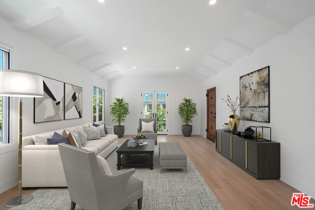 6208 Orange St Unit: 1/2