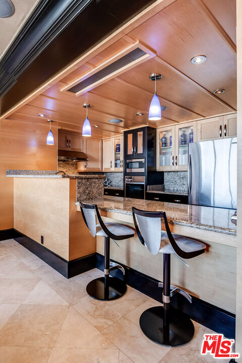 2160 Century Park Unit: 1704