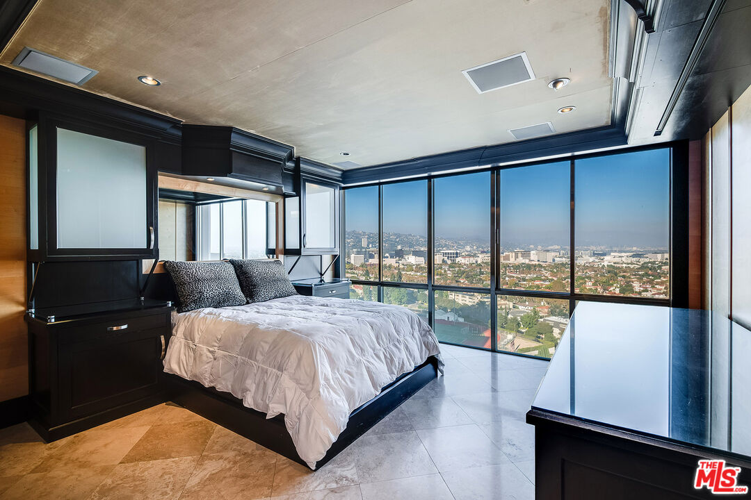 2160 Century Park Unit: 1704