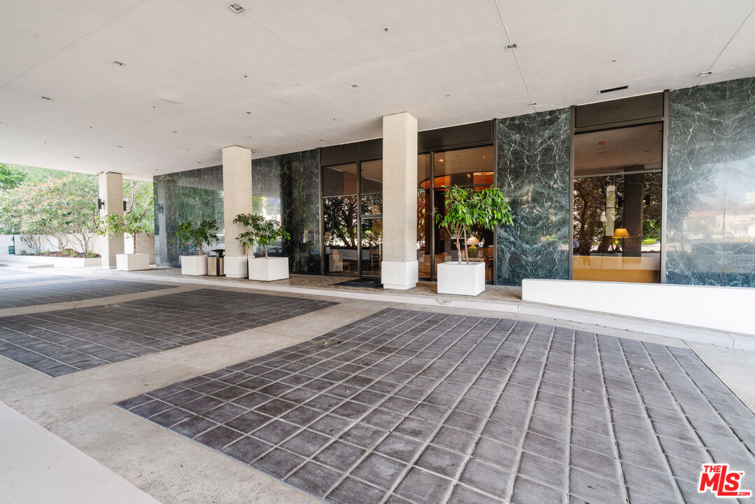 10790 Wilshire Blvd Unit: 1003