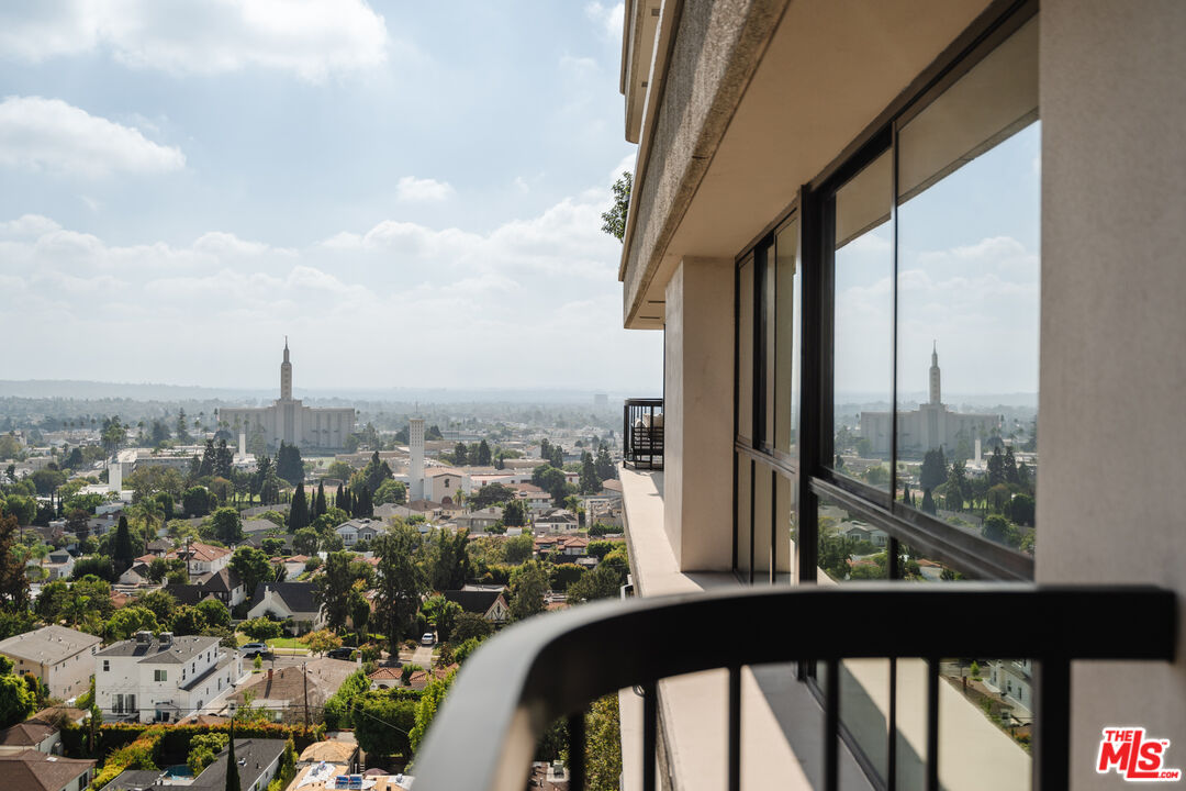 10790 Wilshire Blvd Unit: 1003