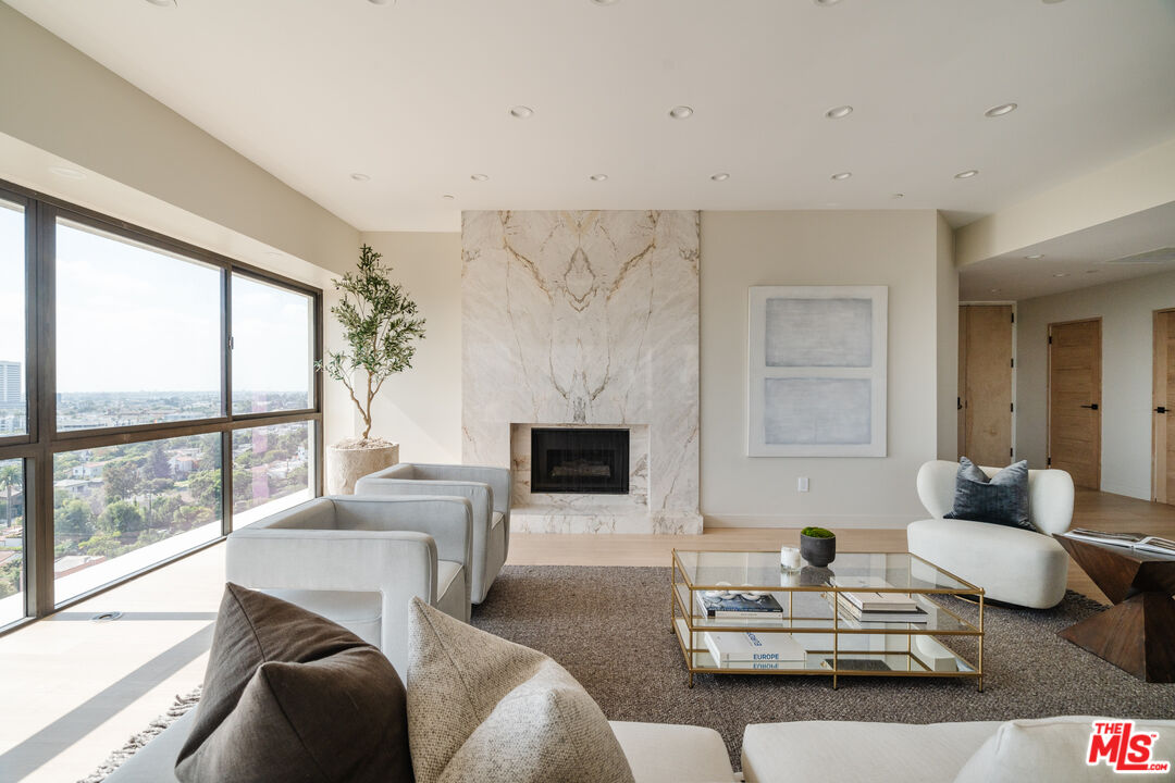 10790 Wilshire Blvd Unit: 1003