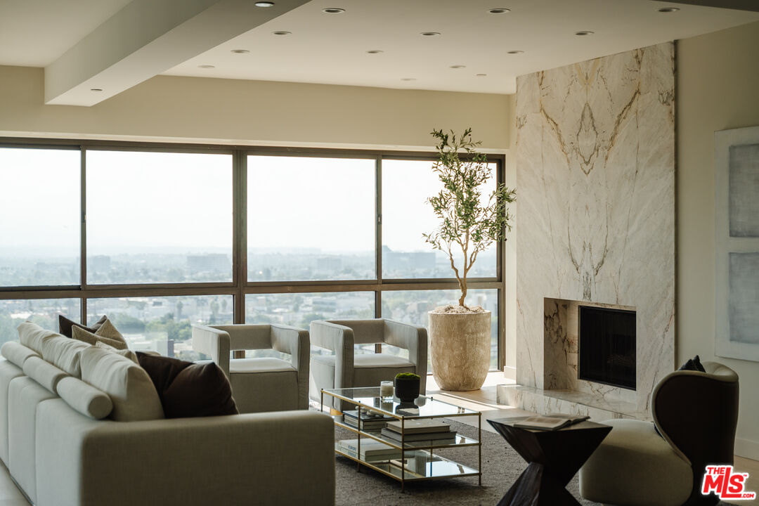 10790 Wilshire Blvd Unit: 1003