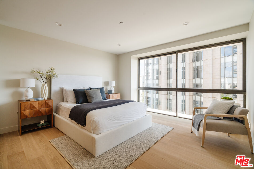 10790 Wilshire Blvd Unit: 1003