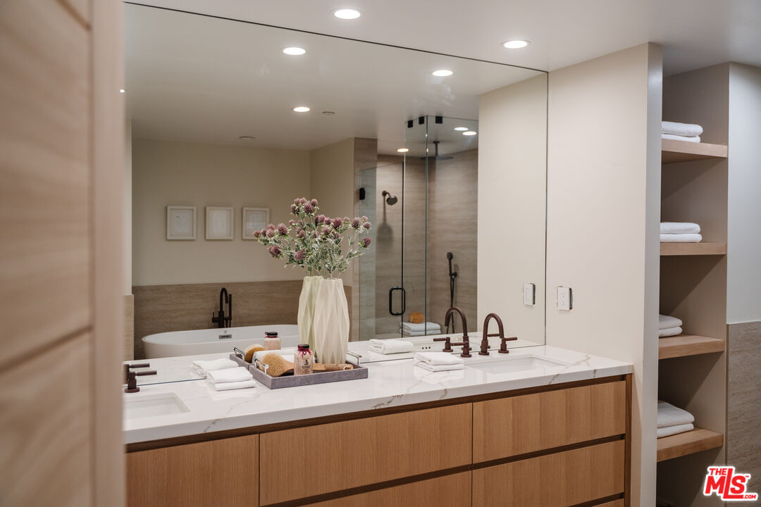 10790 Wilshire Blvd Unit: 1003